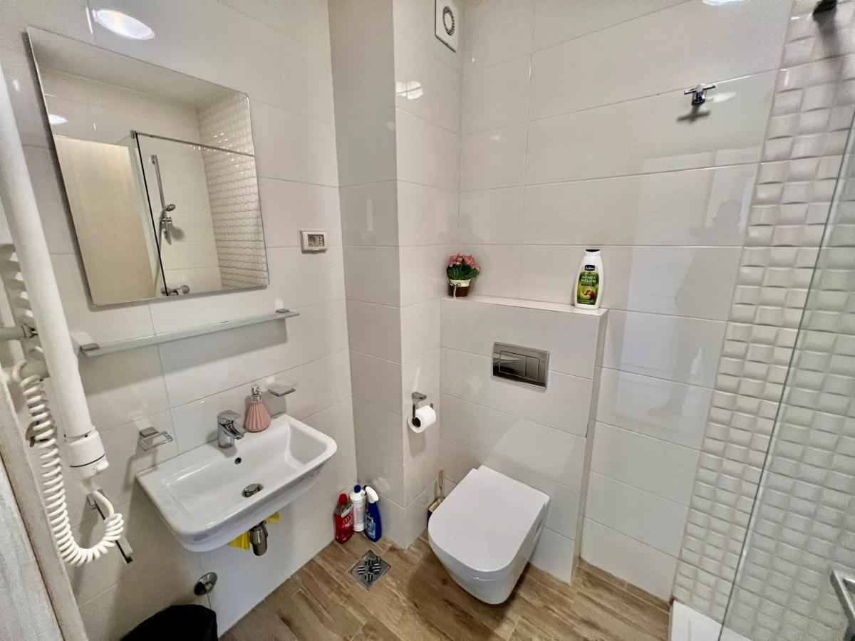 Fanky City Apartments 포드고리차 외부 사진