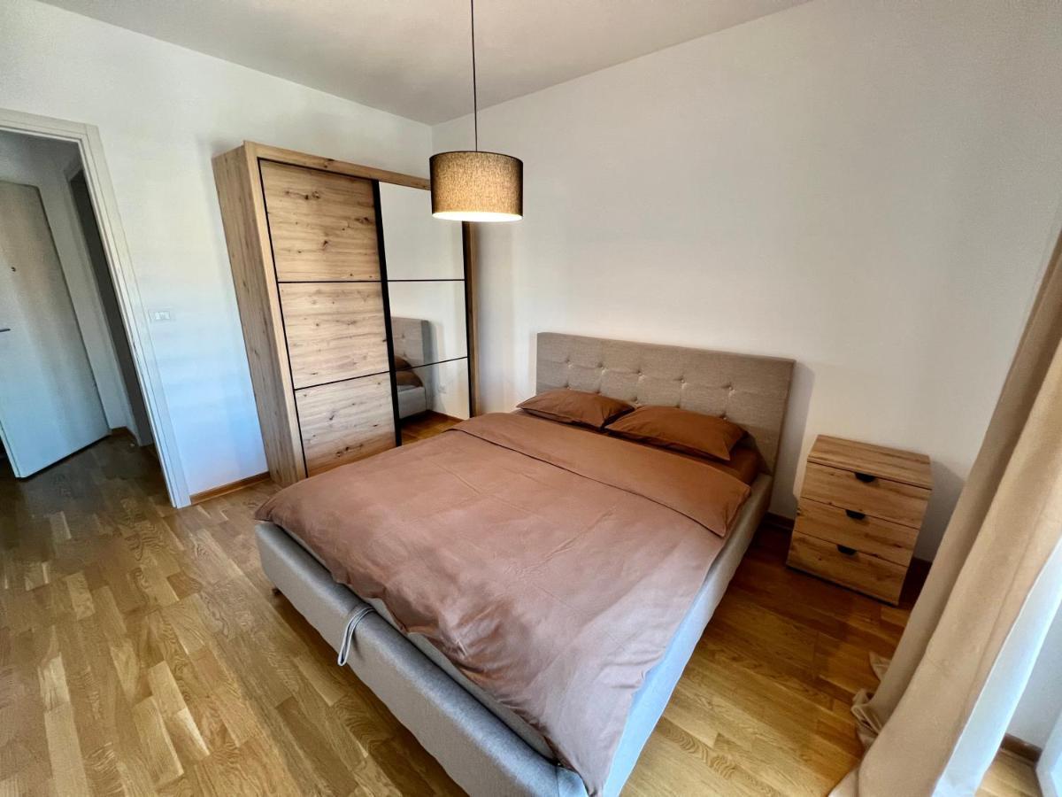 Fanky City Apartments 포드고리차 외부 사진